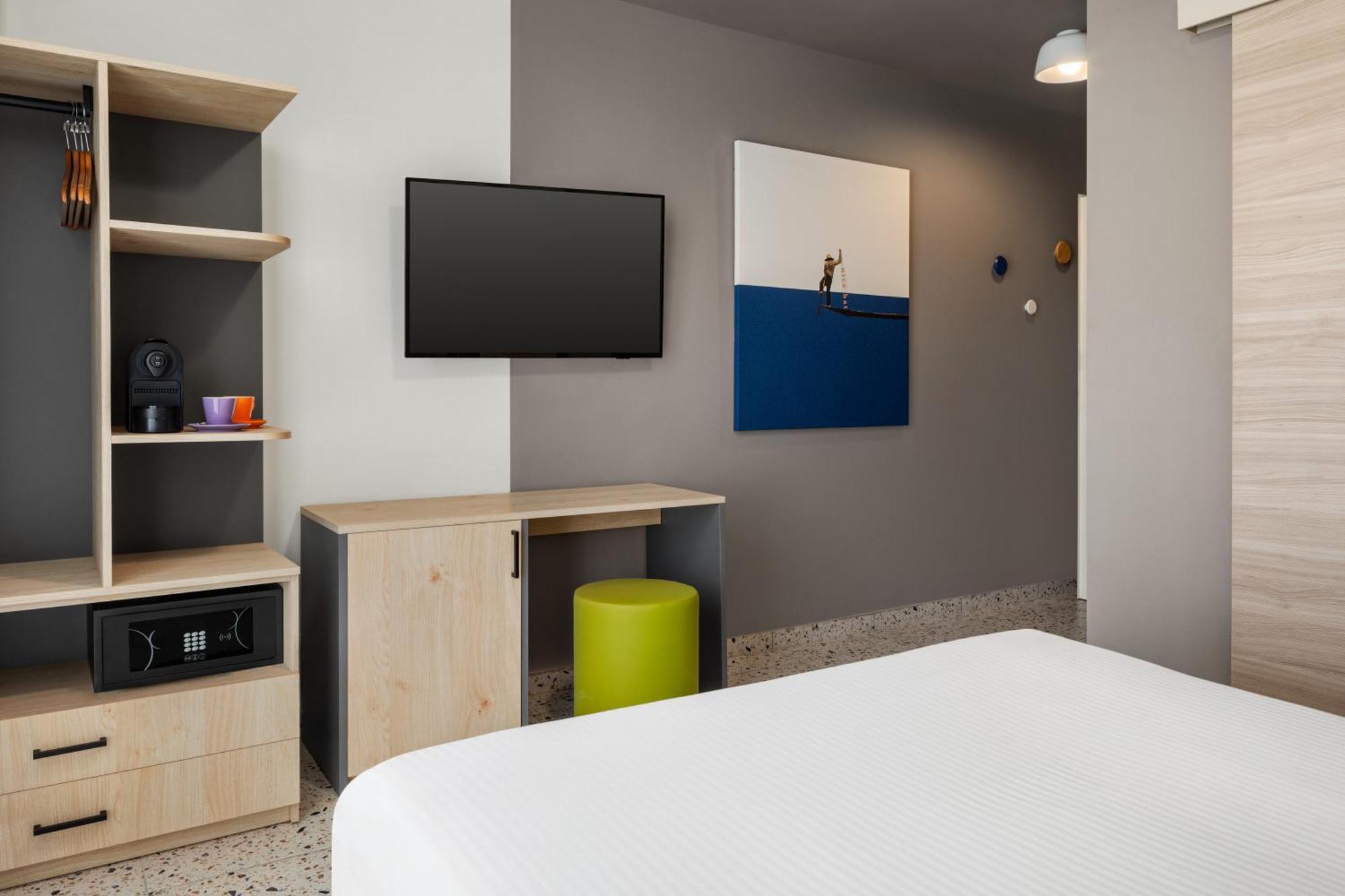 Quadro Hotel, Trademark Collection By Wyndham Сент Джулианс Экстерьер фото