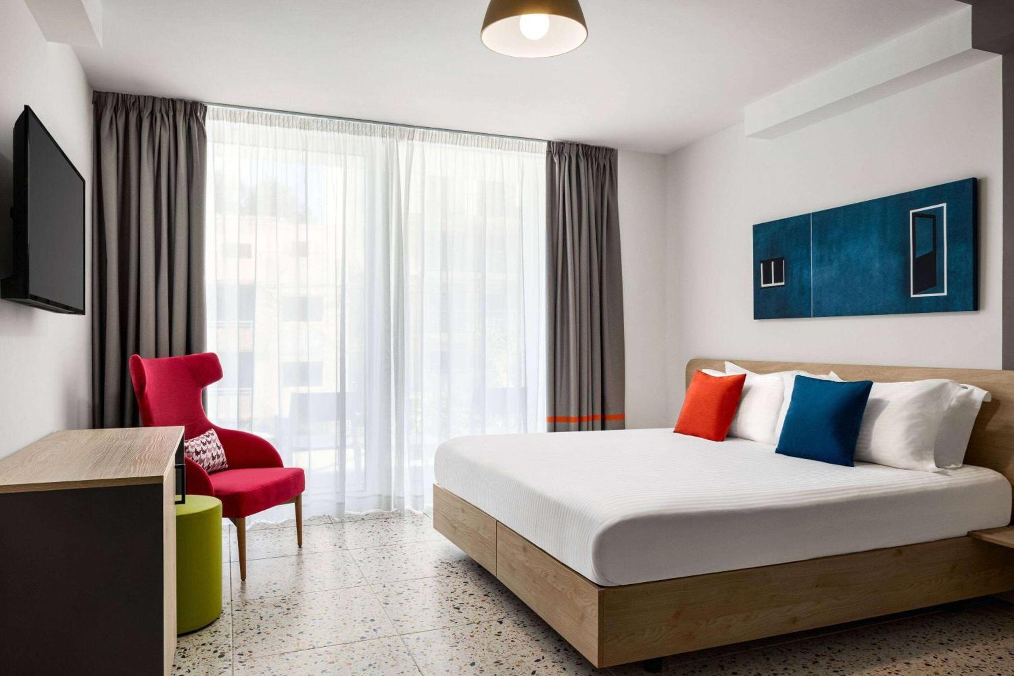 Quadro Hotel, Trademark Collection By Wyndham Сент Джулианс Экстерьер фото